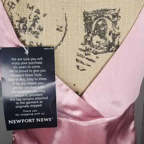 Newport News | NWT Hollywood Glam Silky Dress - Picture 5 of 6